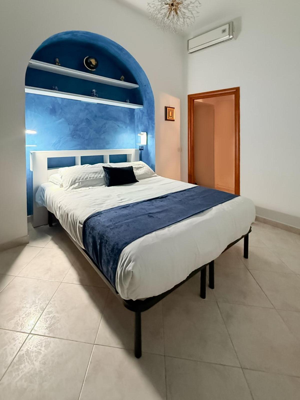 B&B Domus Chiara Roma Esterno foto