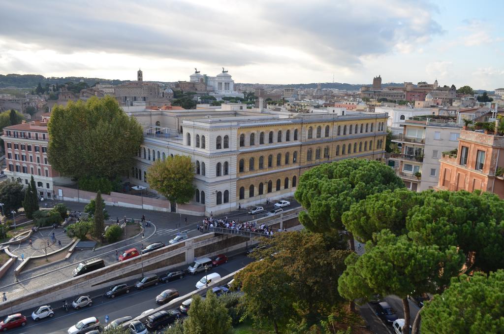B&B Domus Chiara Roma Esterno foto