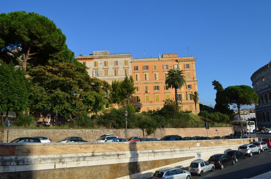 B&B Domus Chiara Roma Esterno foto