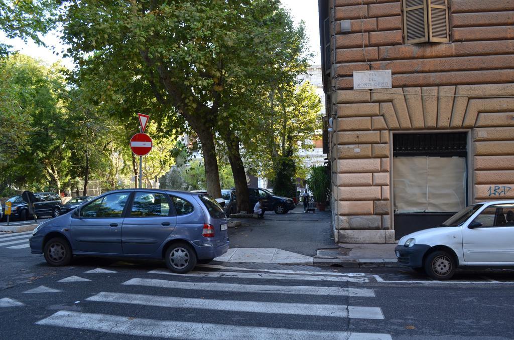 B&B Domus Chiara Roma Esterno foto