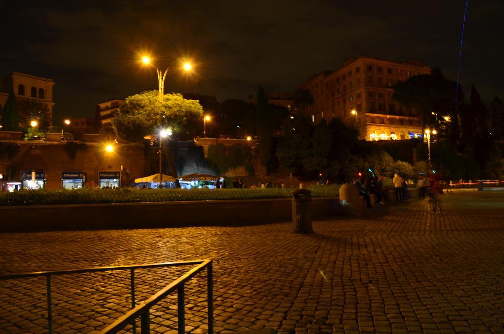 B&B Domus Chiara Roma Esterno foto